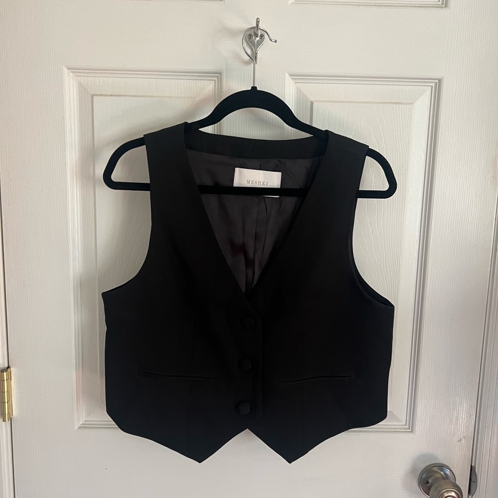 Meshki Black Women's Vest